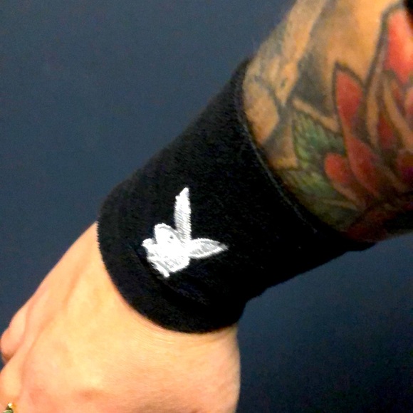 Playboy knit wrist band - Picture 2 of 2